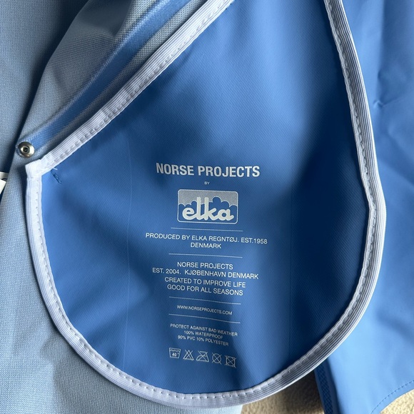 Norse Projects Anker Rain Jacket Hooded Zip/Button Blue Raincoat NWT MEN SIZE M - Picture 5 of 8